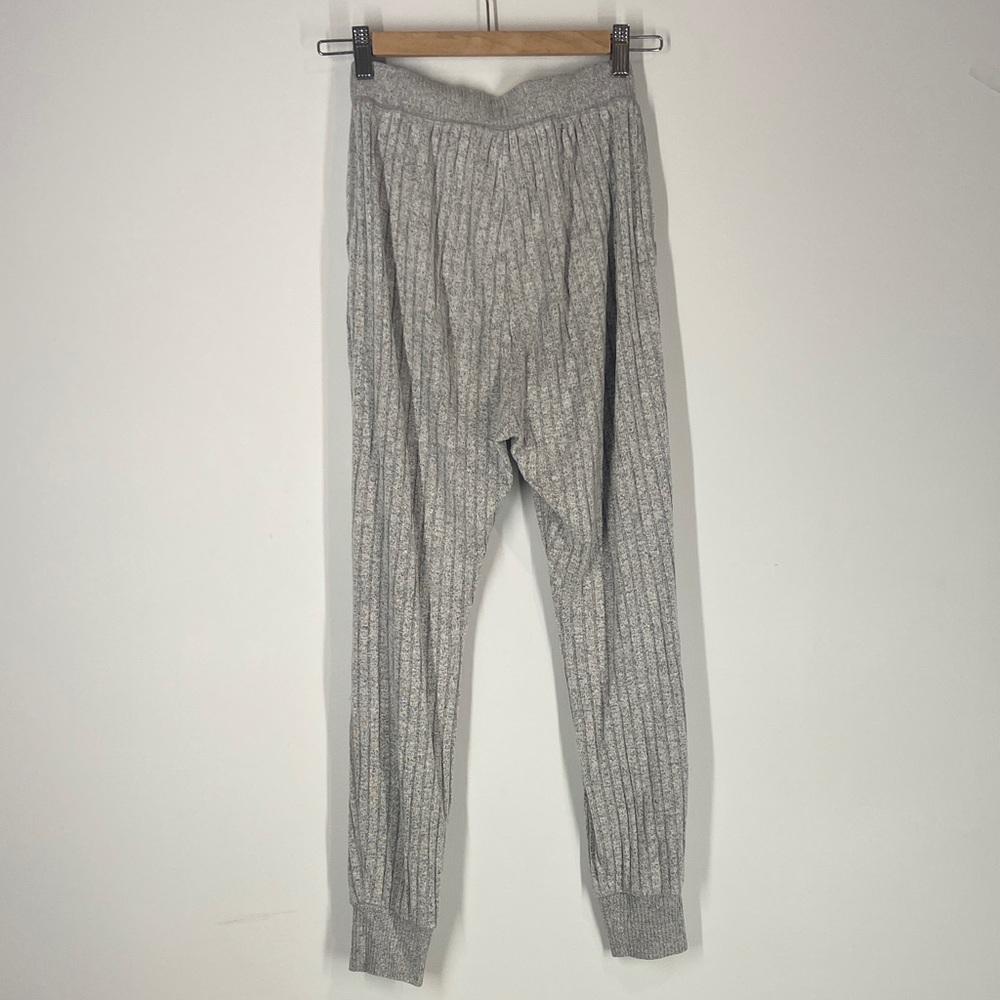 Abercrombie & Fitch Gray Knit Pajama Pants - Picture 4 of 6